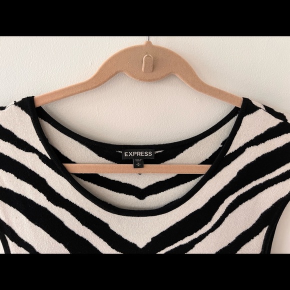 Express Black and White Zebra Cap Sleeve Sweater Dress - Picture 3 of 5